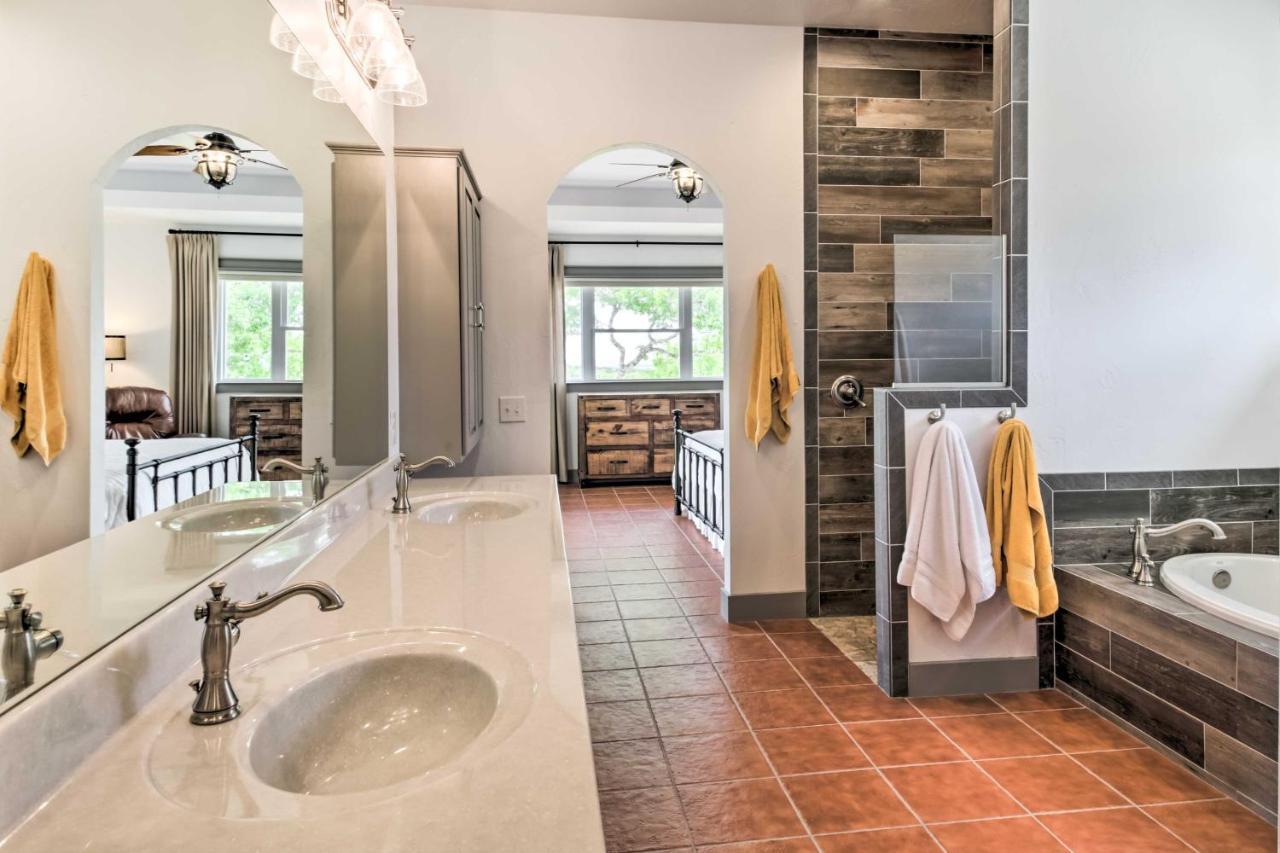 Ladera Wimberley Estate On 13 Acres With Hot Tub Villa Buitenkant foto